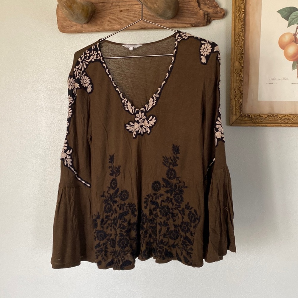 Lucky brand boho blouse bell sleeve embroidery Johnny was style